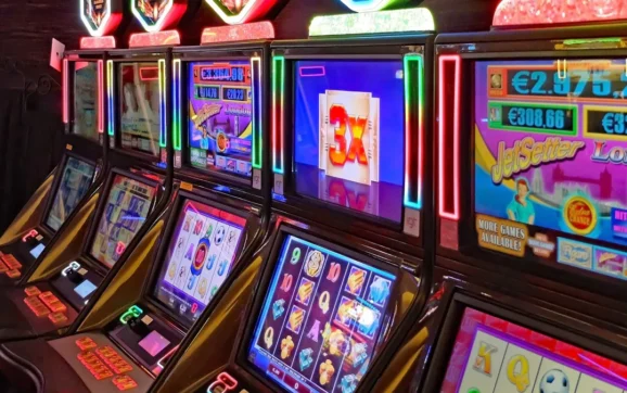 Slot Machines: A Legacy of Luck and Technology in Gambling